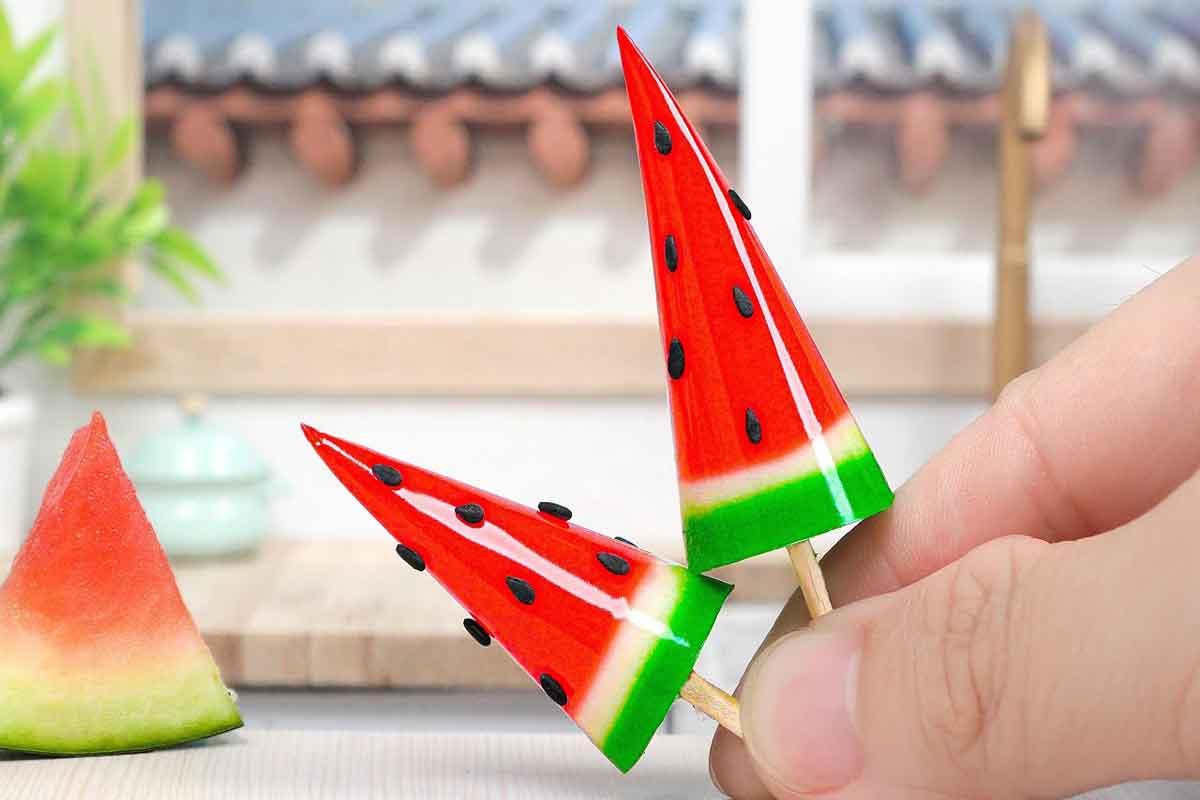 بستنی هندوانه‌ای